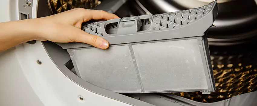 Signs Of A Clogged Dryer Lint Trap in Morristown, New Jersey